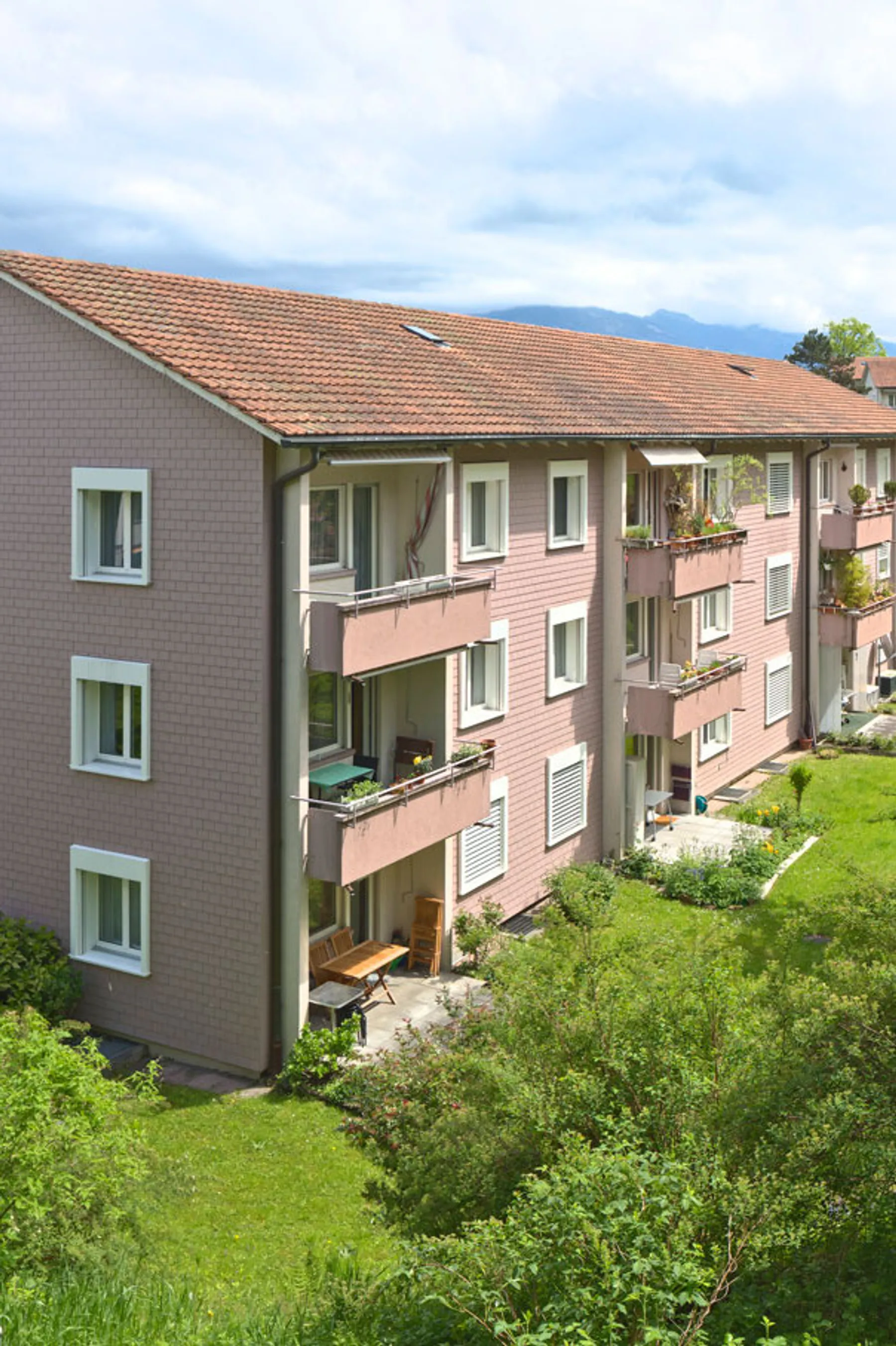 Studhalden 1