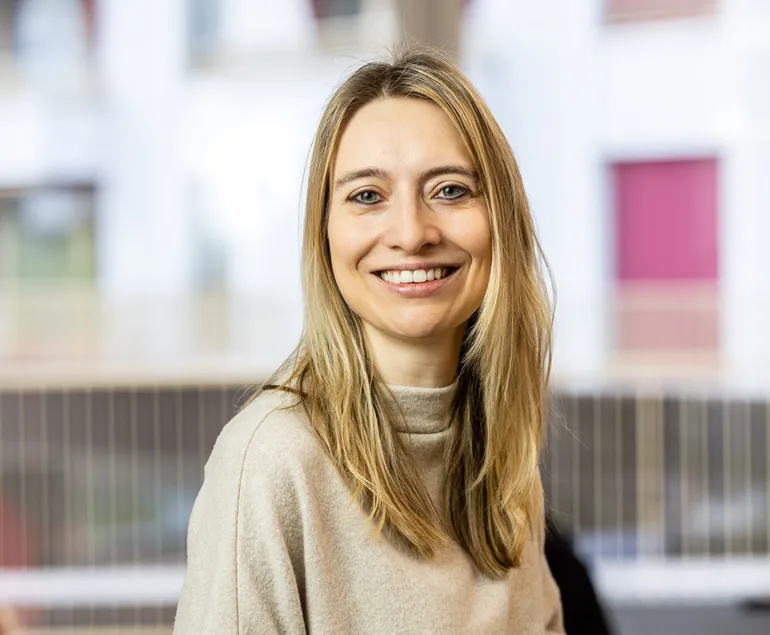 Esther Hübscher
