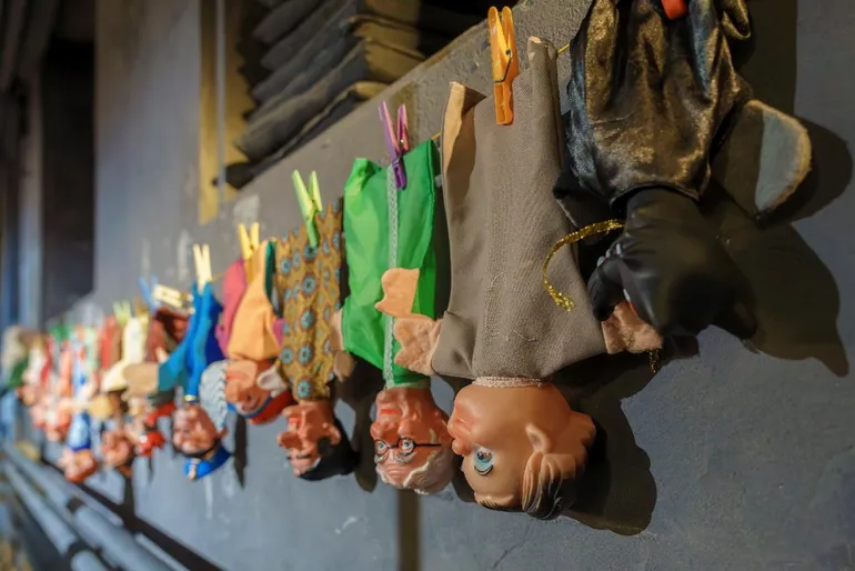 Das Figurentheater macht Halt im UG